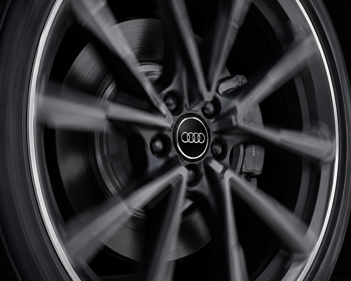 Dynamic Floating Audi Wheel Center Caps — Self-Leveling (Se Dynamic Floating Audi Wheel Center Caps — Self-Leveling (Se